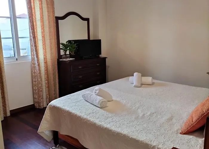 Hortasol B Apartament Funchal (Madeira)